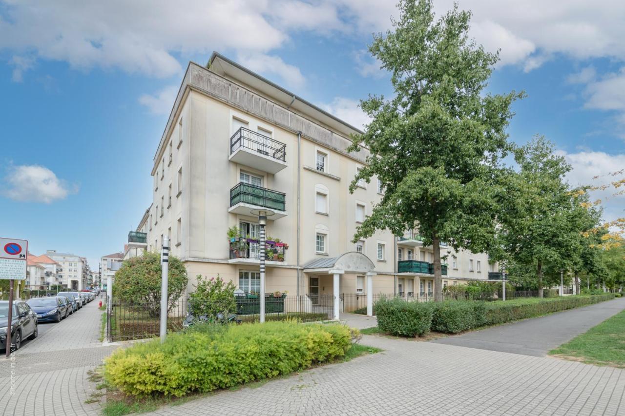 Superb Family Duplex Clos To Disneyland Bussy-Saint-Georges Exteriör bild